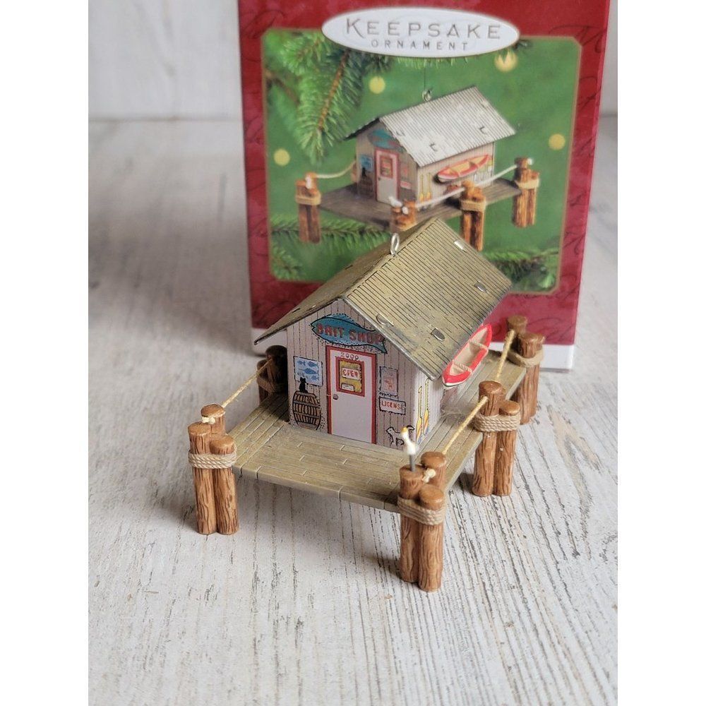 Hallmark 2000 bait shop with boat ornament Xmas